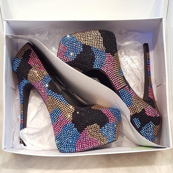 BLING BLING 💎 - Picture 7 of 8